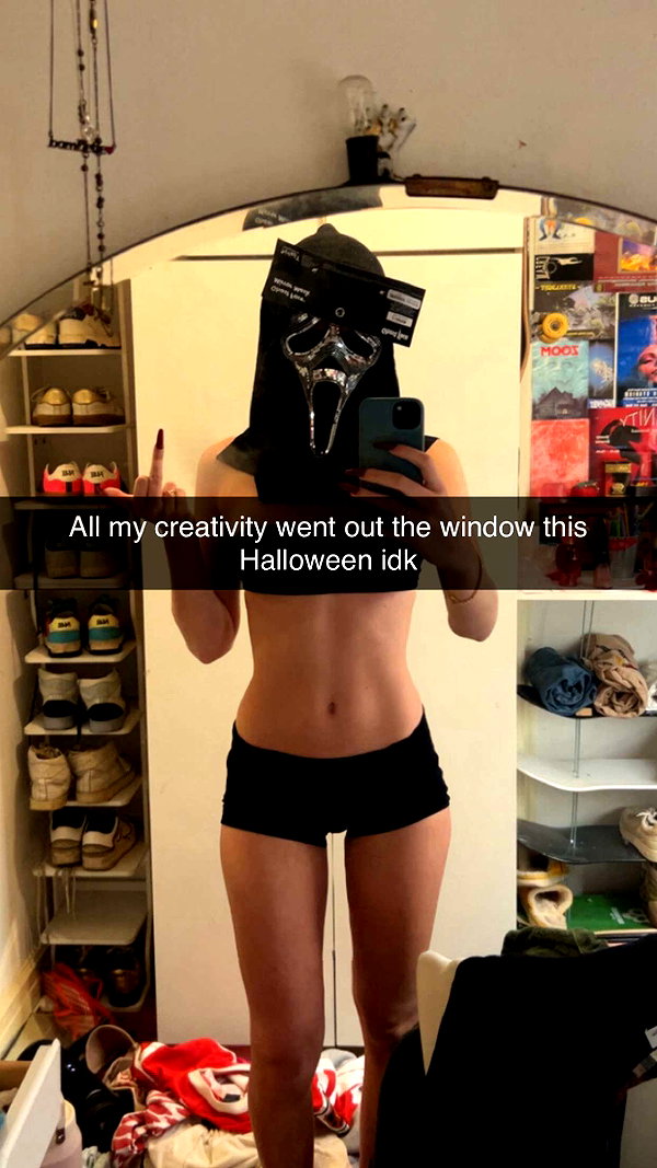 b0mbette snapchat image archive image