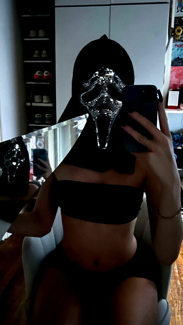 b0mbette snapchat image archive image