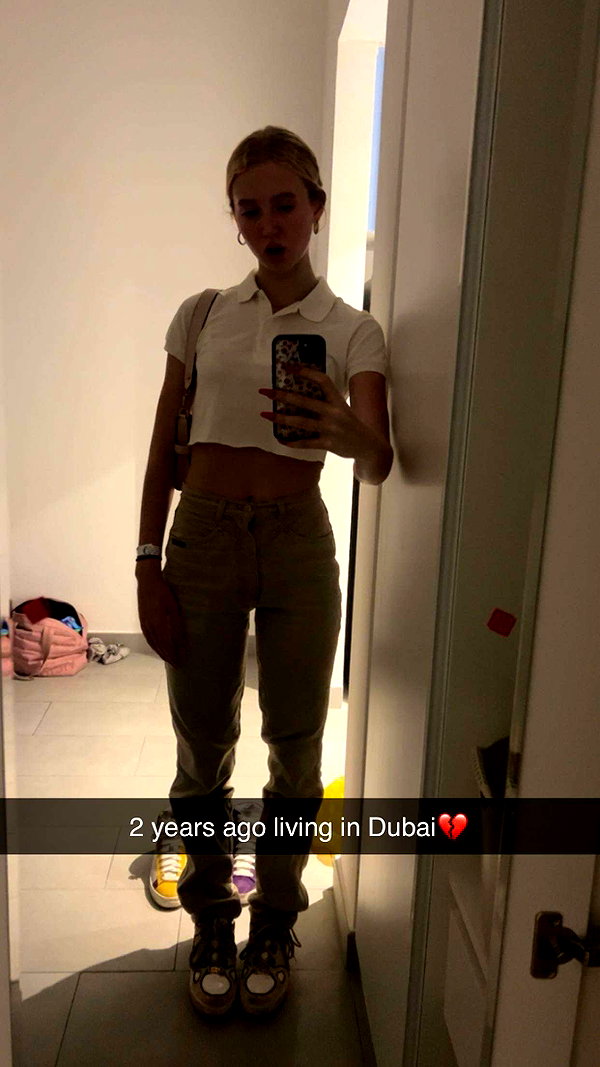 b0mbette snapchat image archive image