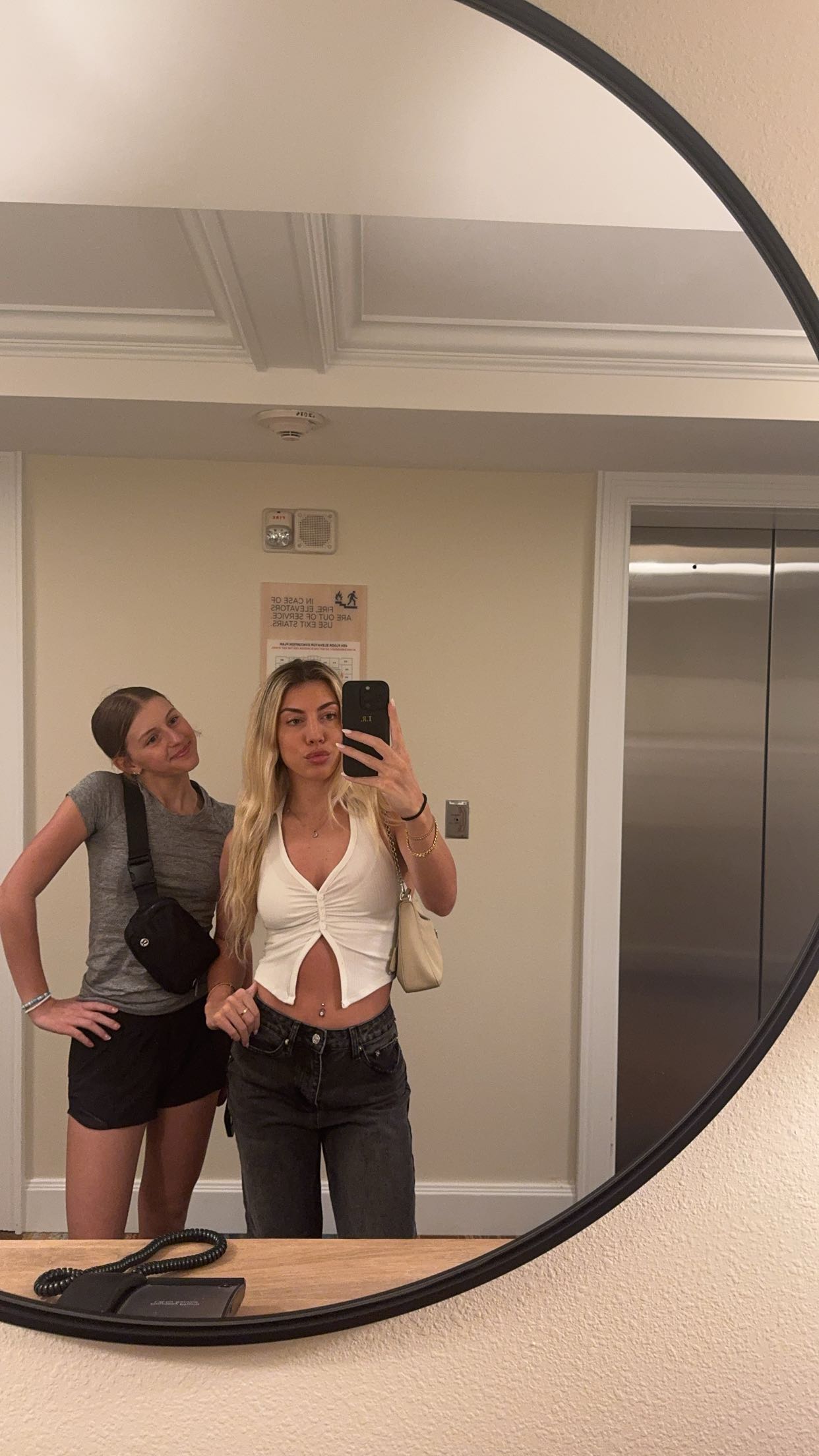 bellarenaldii snapchat image archive image