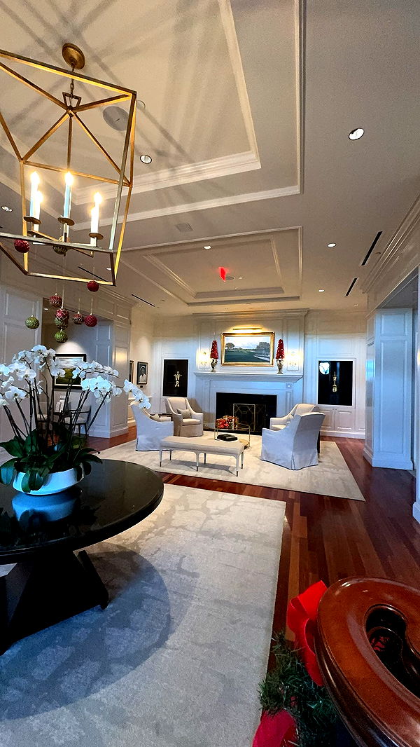 bellarenaldii image ~ Altpins