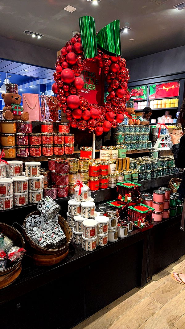 bellarenaldii image ~ Altpins