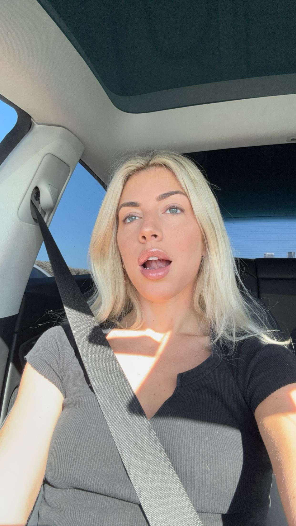 bellarenaldii snapchat image archive image