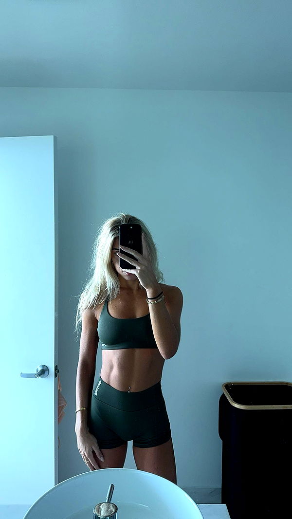 bellarenaldii image ~ Altpins