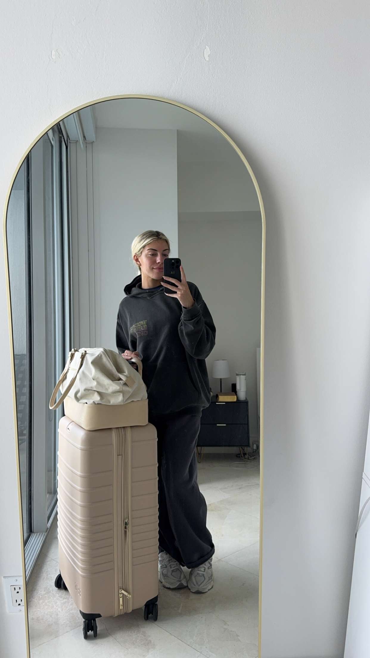 bellarenaldii snapchat image archive image