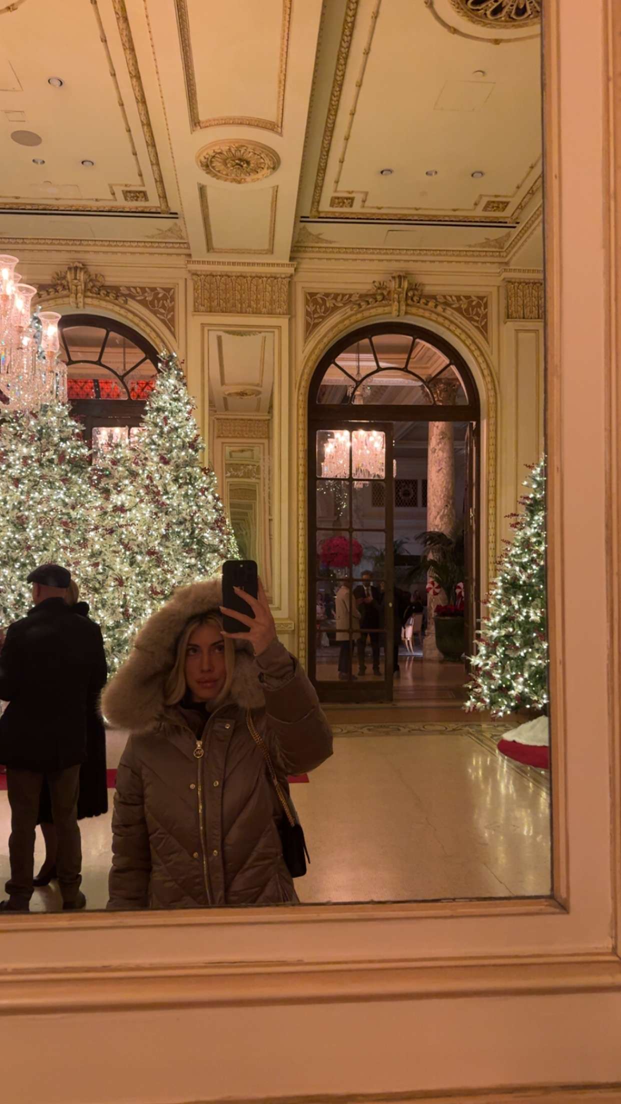 bellarenaldii snapchat image archive image