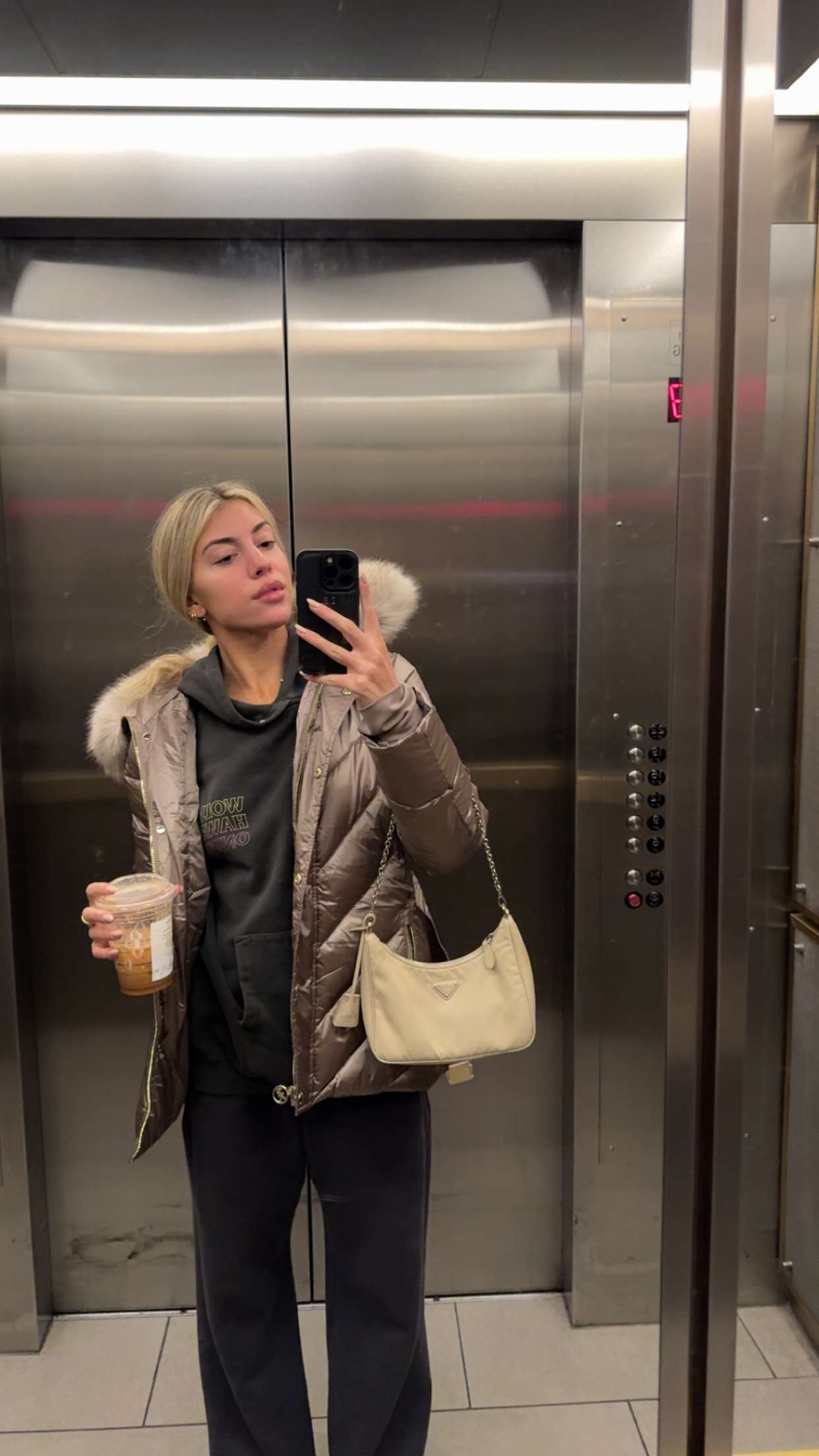 bellarenaldii snapchat image archive image