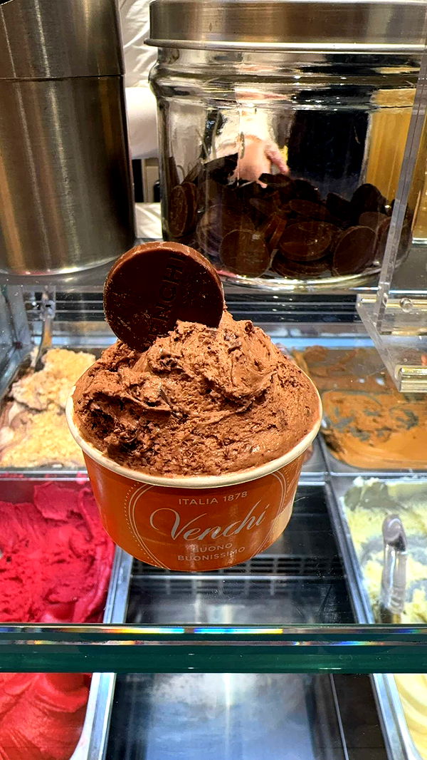 bellarenaldii image ~ Altpins