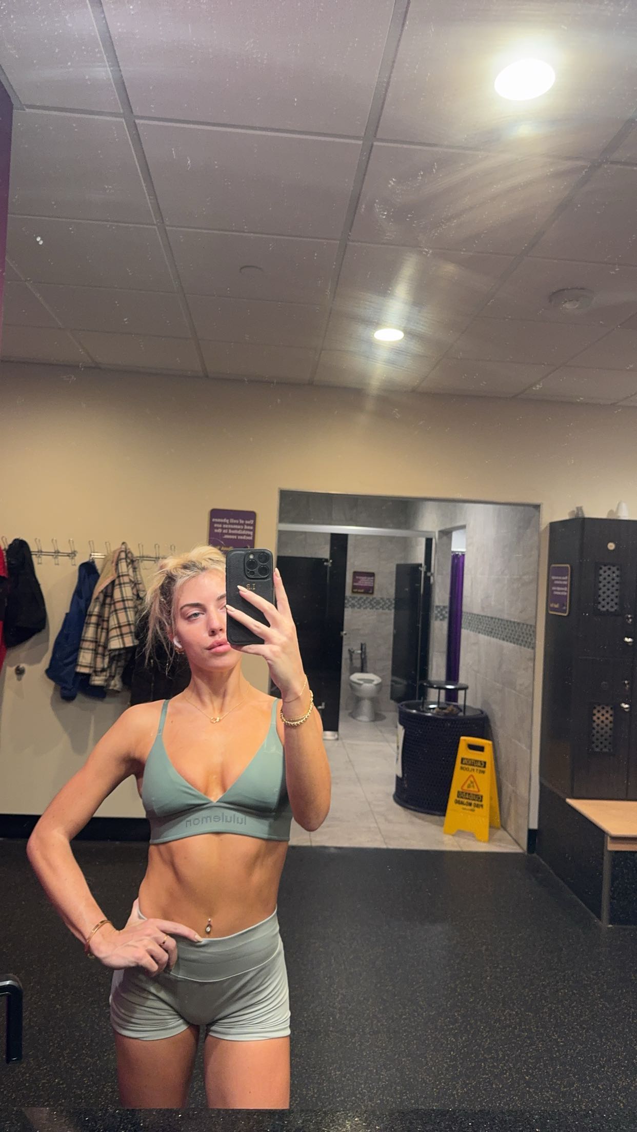 bellarenaldii snapchat image archive image