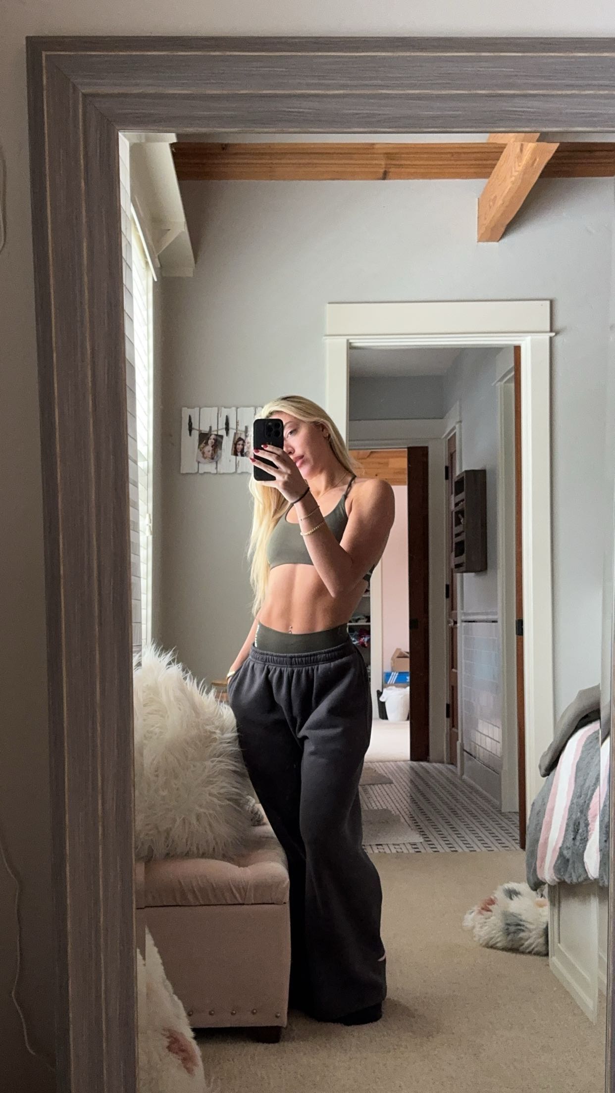 bellarenaldii snapchat image archive image