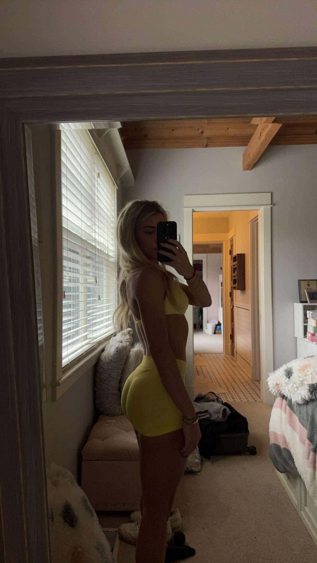 bellarenaldii snapchat image archive image