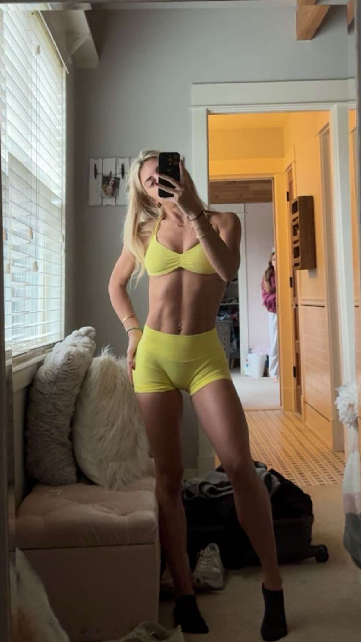 bellarenaldii snapchat image archive image