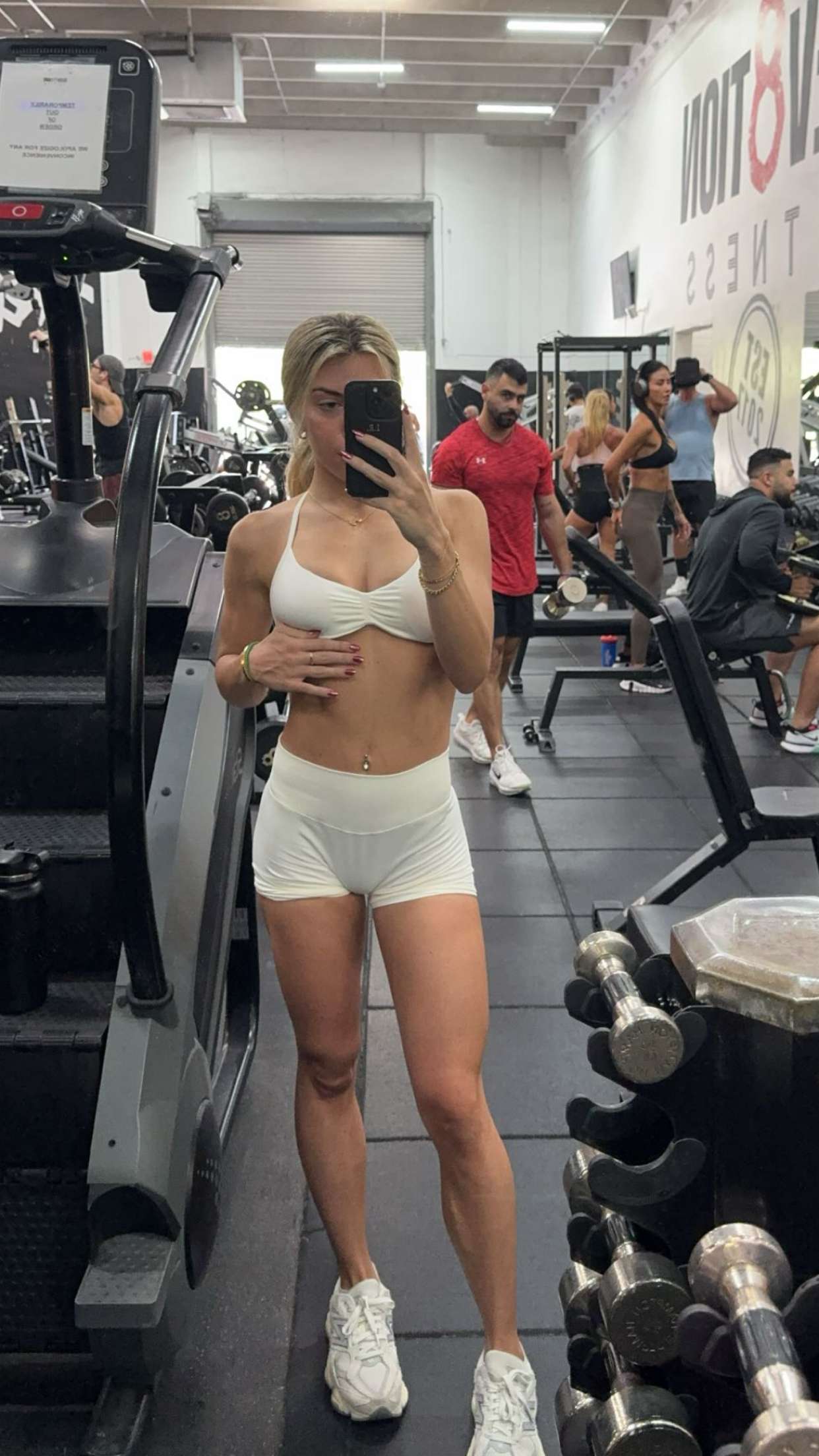 bellarenaldii snapchat image archive image