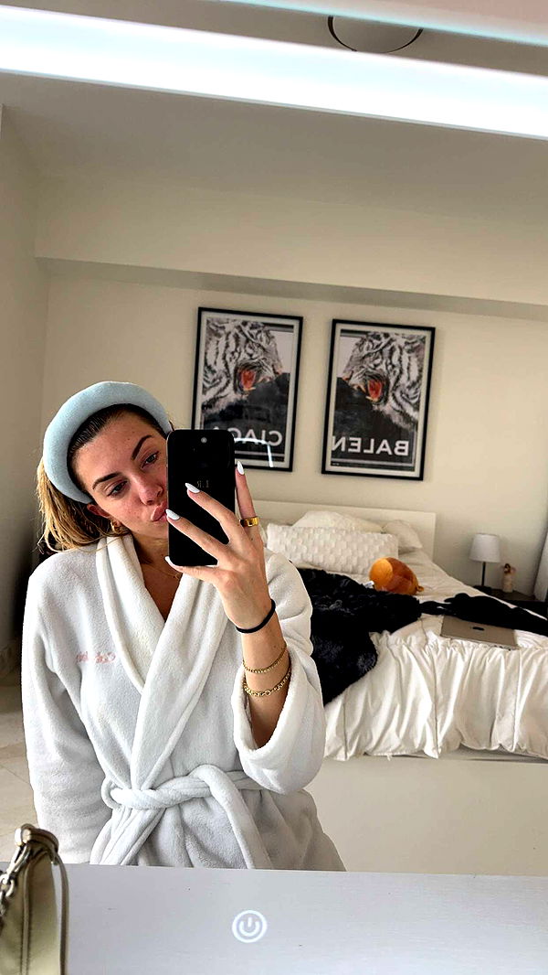 bellarenaldii image ~ Altpins