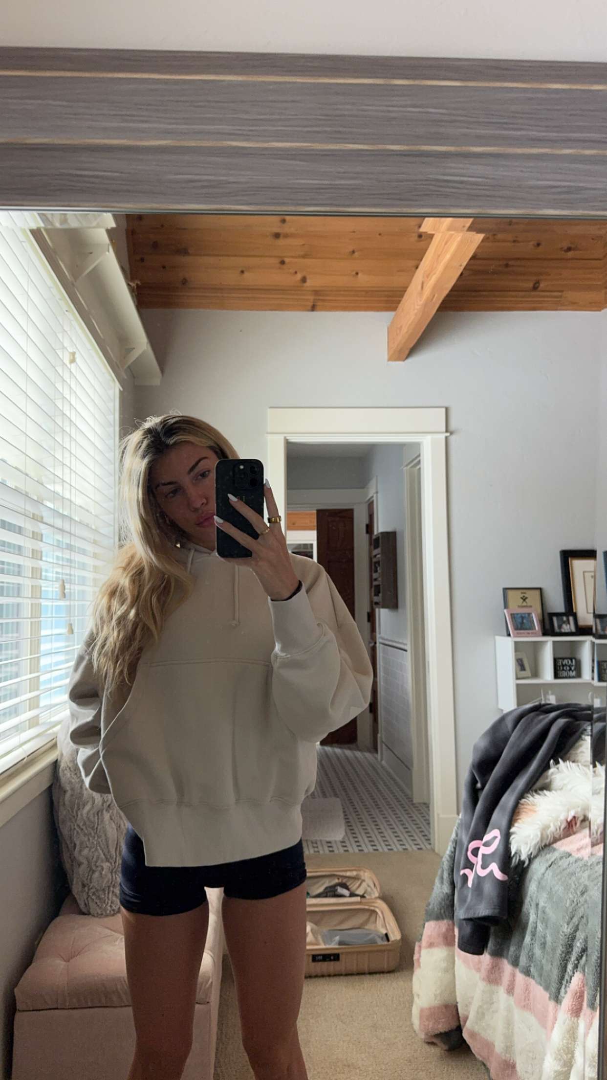 bellarenaldii snapchat image archive image