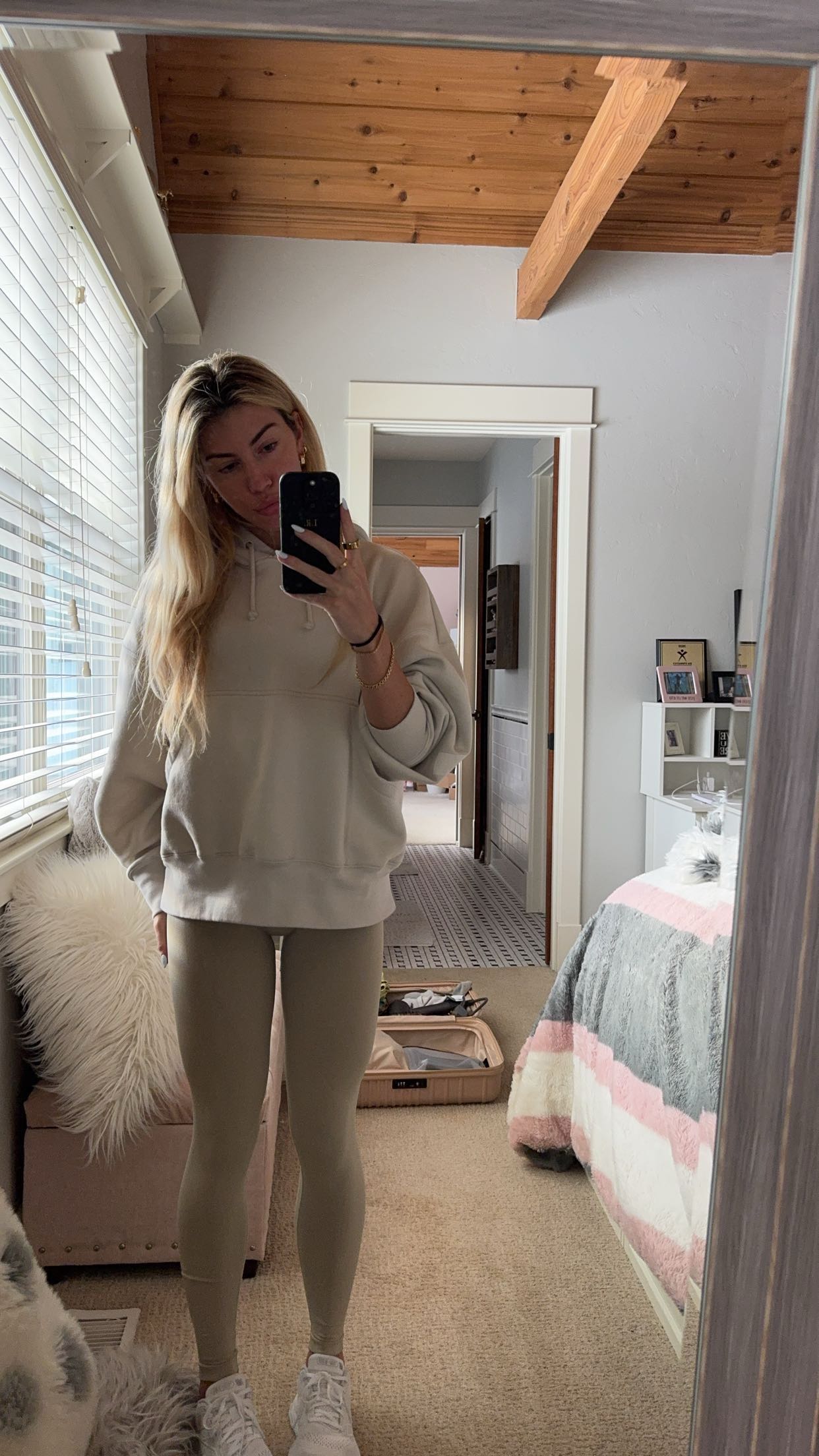 bellarenaldii snapchat image archive image