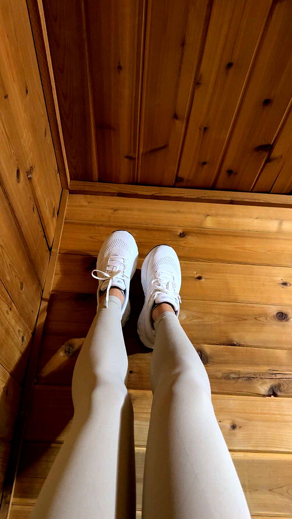 bellarenaldii image ~ Altpins