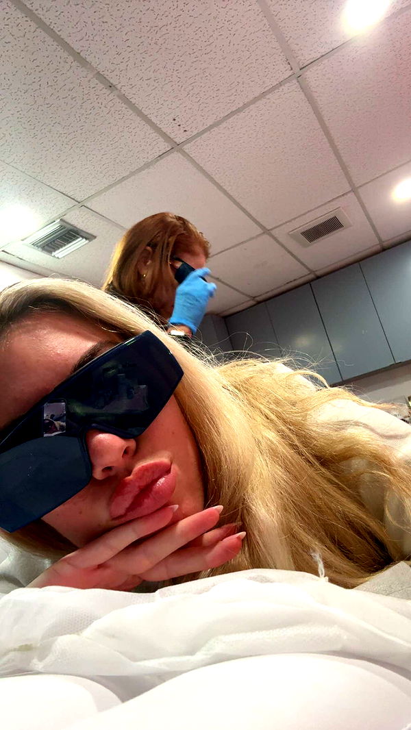 bellarenaldii image ~ Altpins