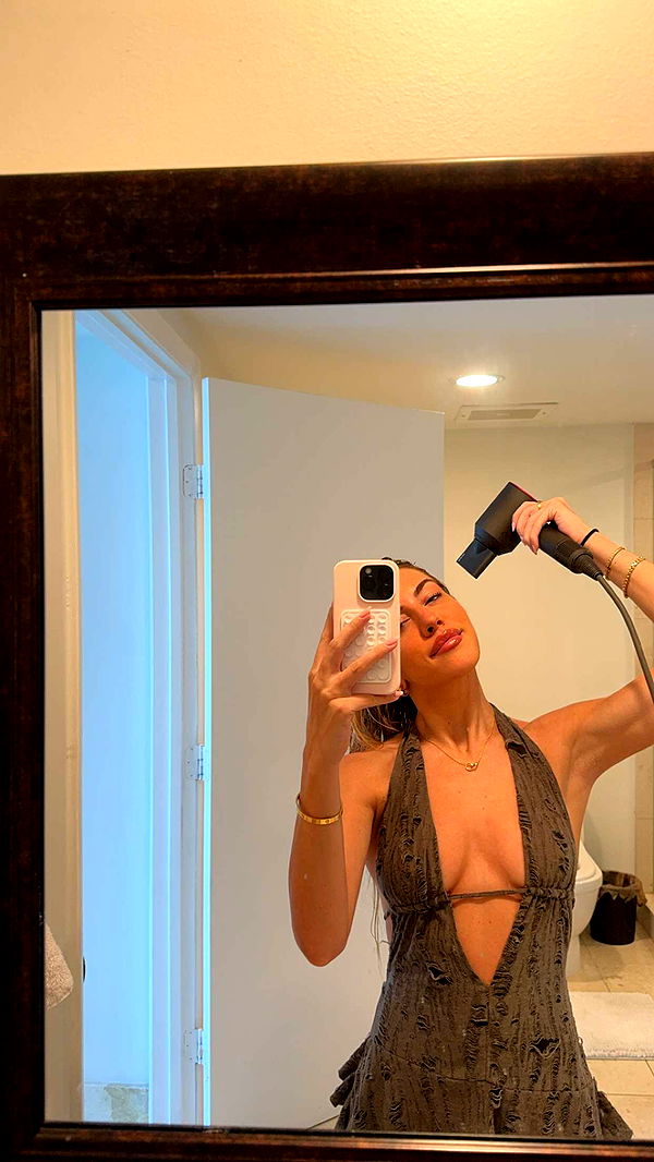 bellarenaldii image ~ Altpins