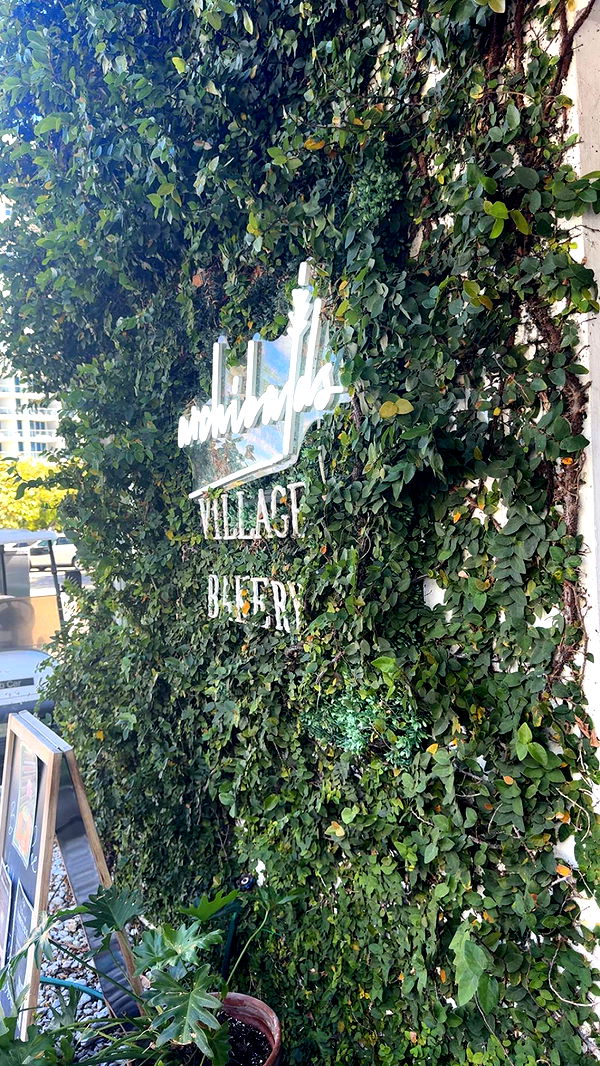 bellarenaldii image ~ Altpins