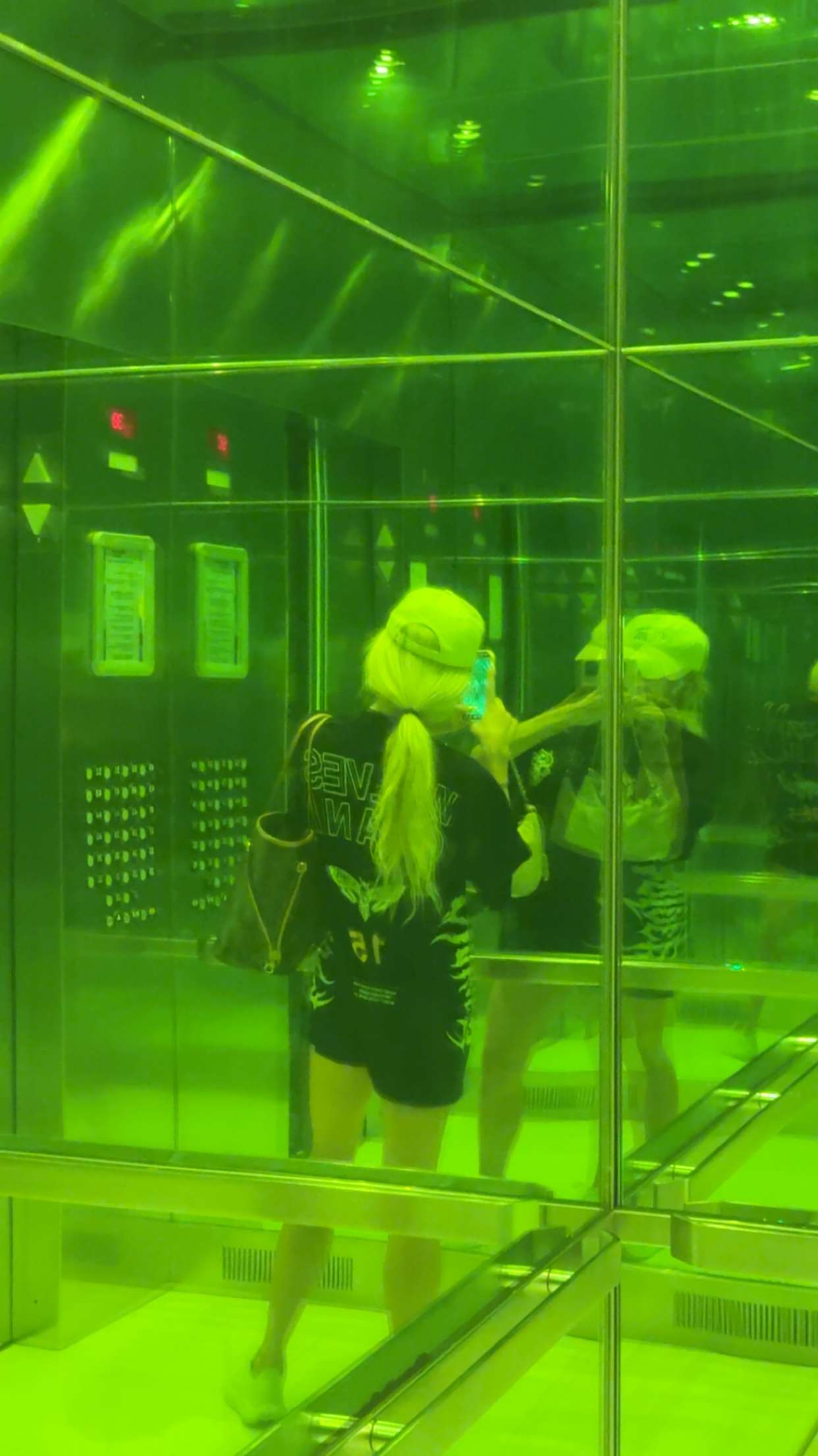 bellarenaldii snapchat image archive image