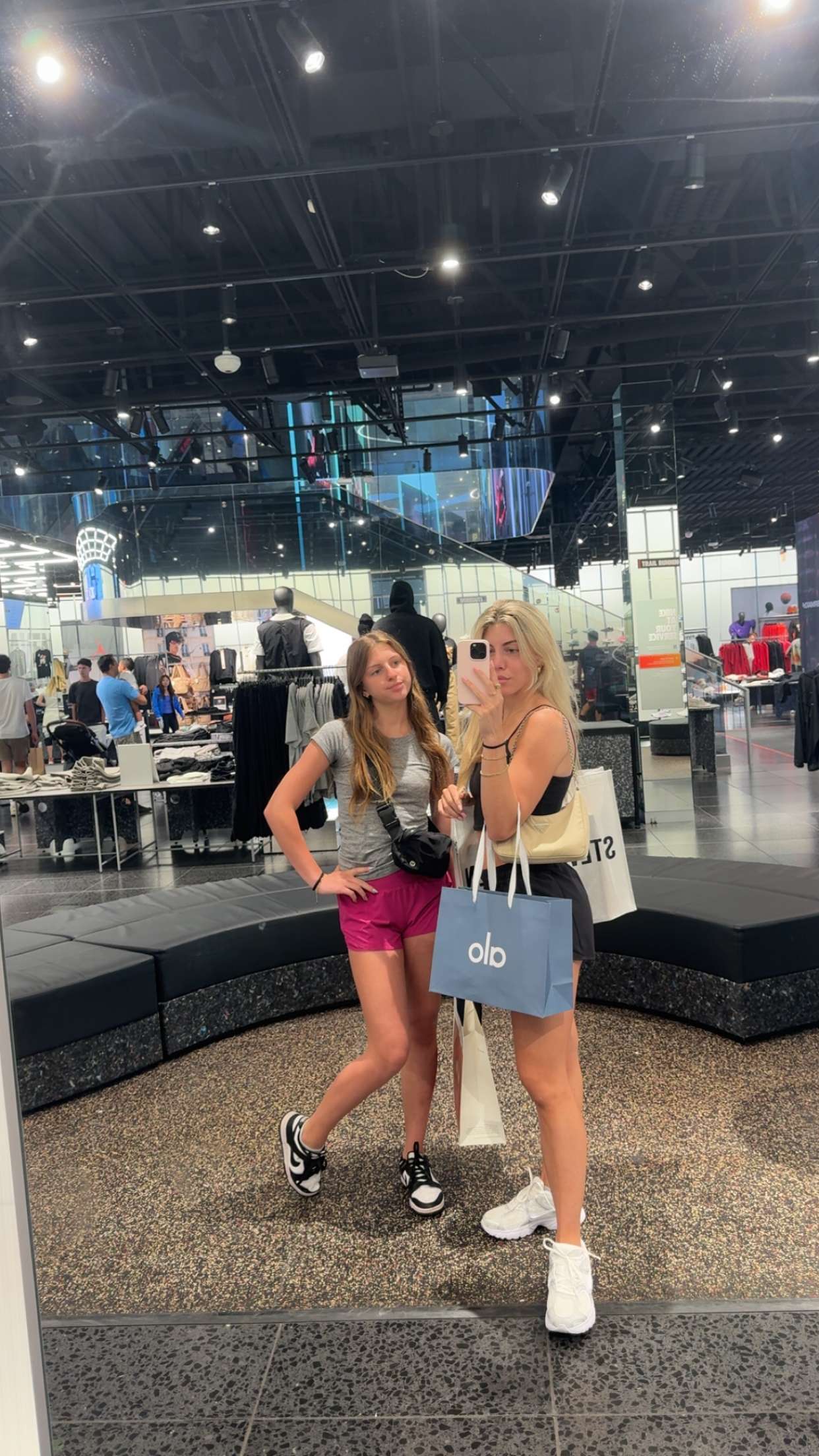 bellarenaldii snapchat image archive image