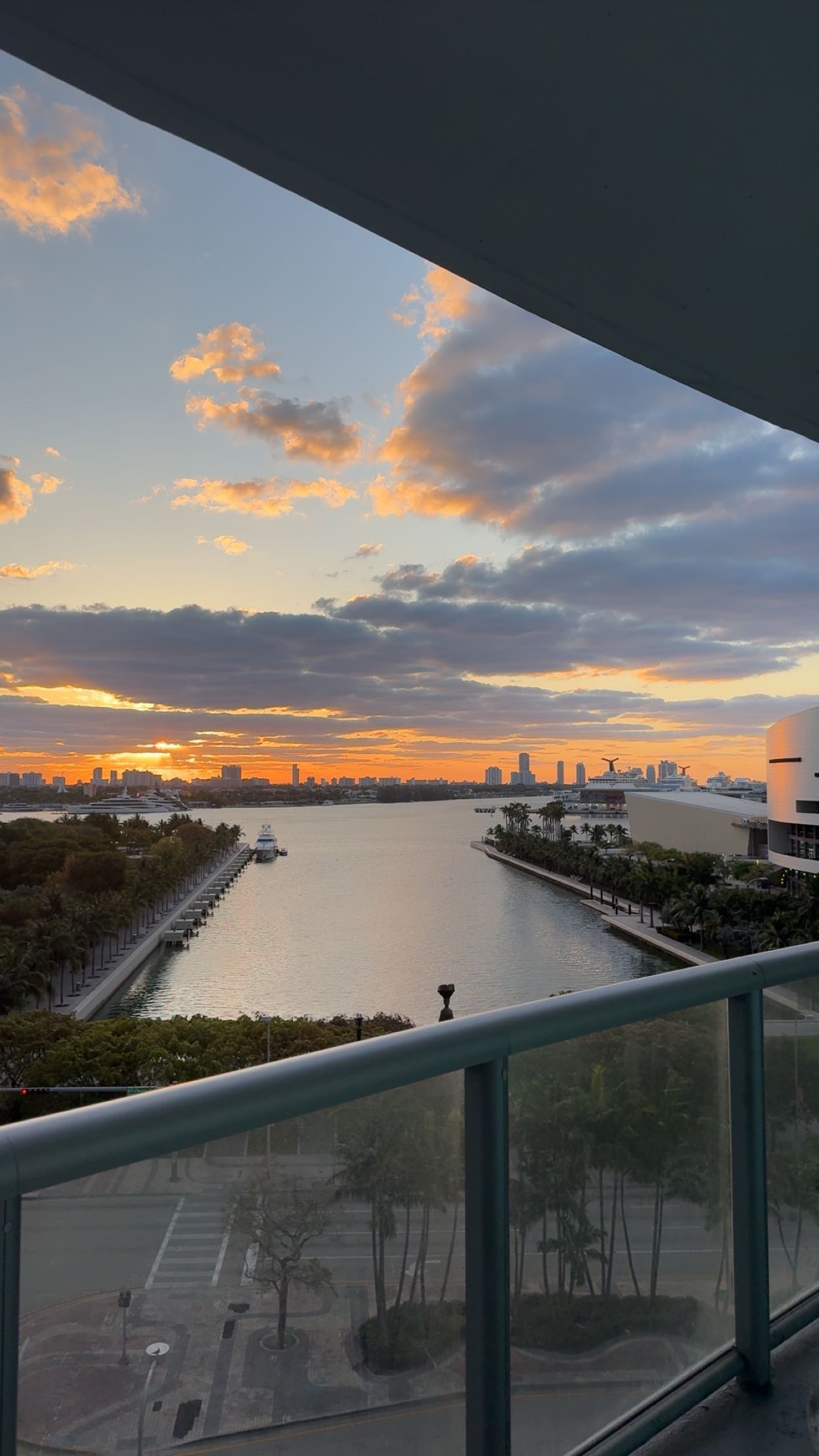 bellarenaldii snapchat image archive image