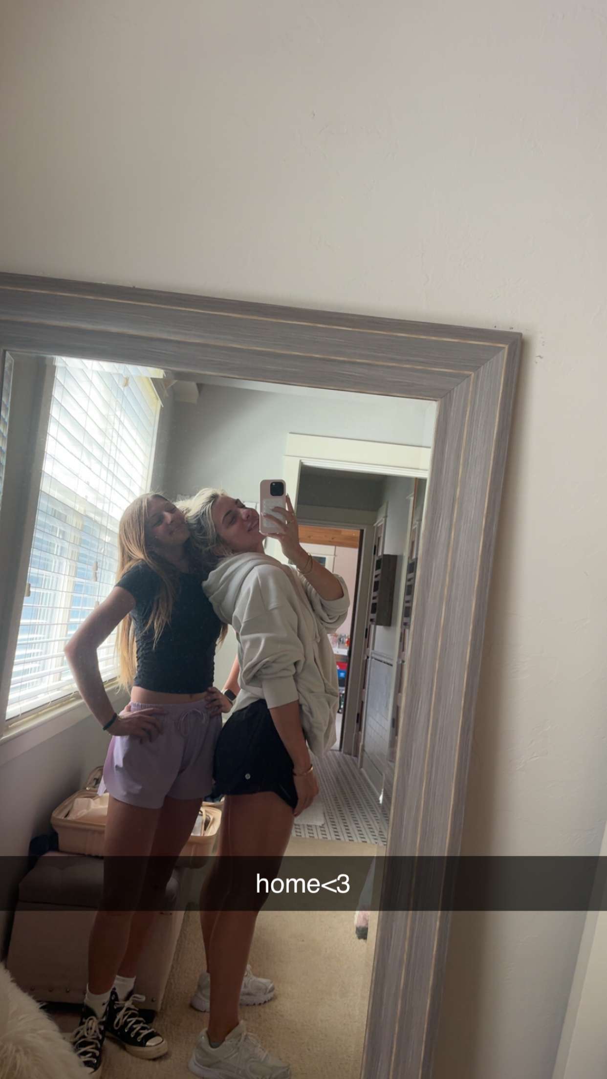 bellarenaldii snapchat image archive image