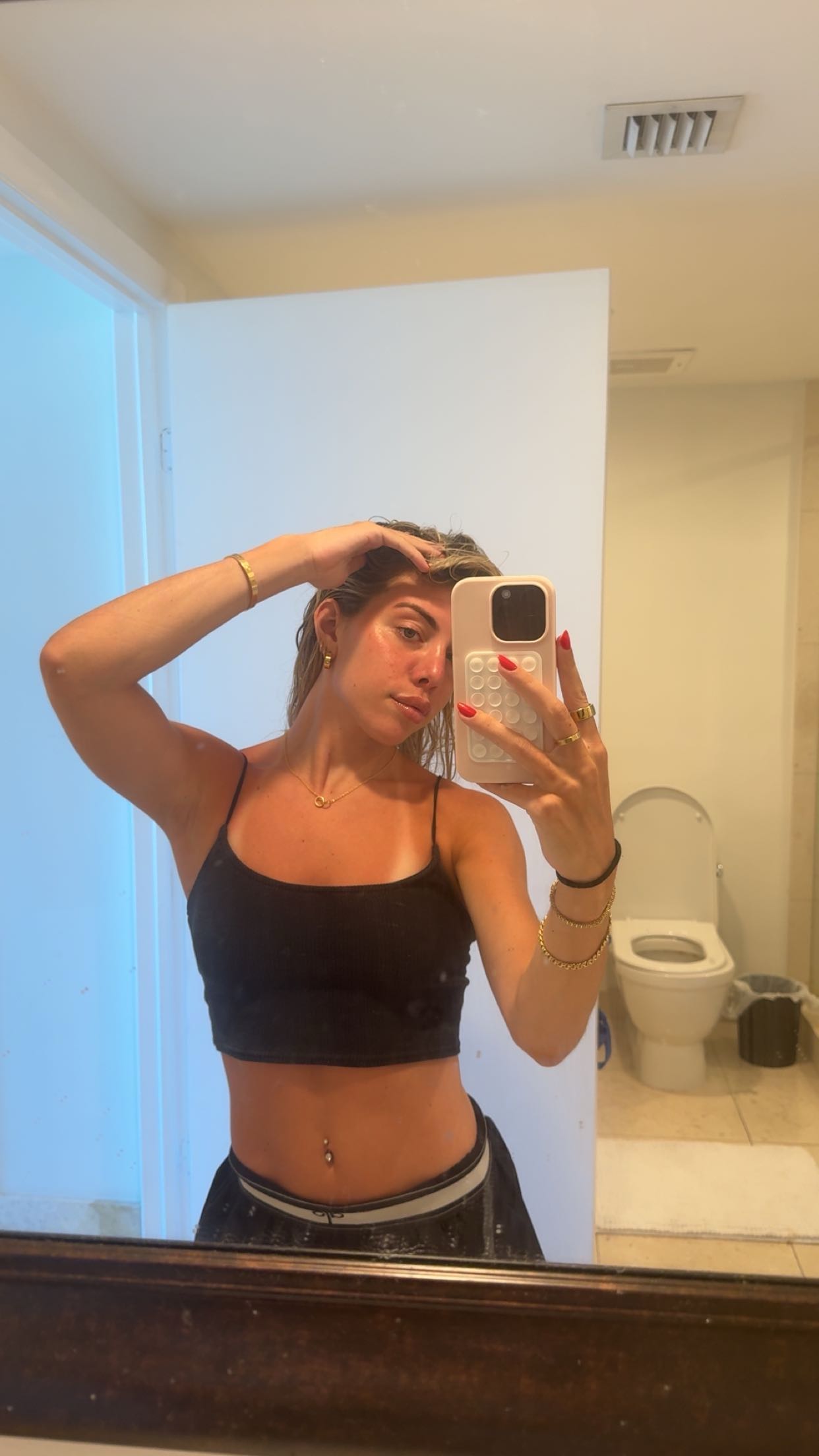 bellarenaldii snapchat image archive image