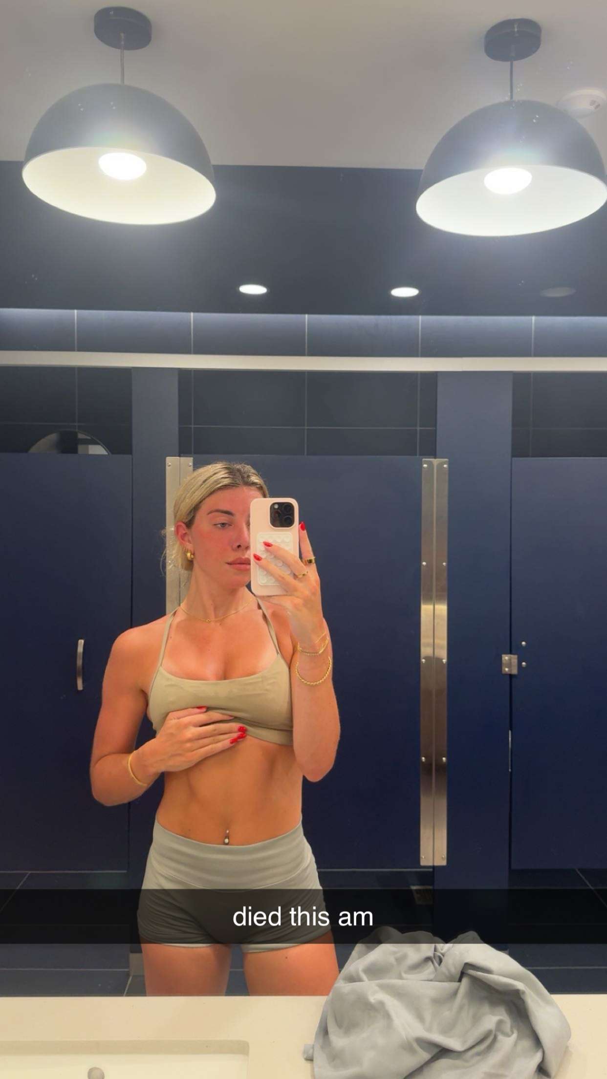 bellarenaldii snapchat image archive image