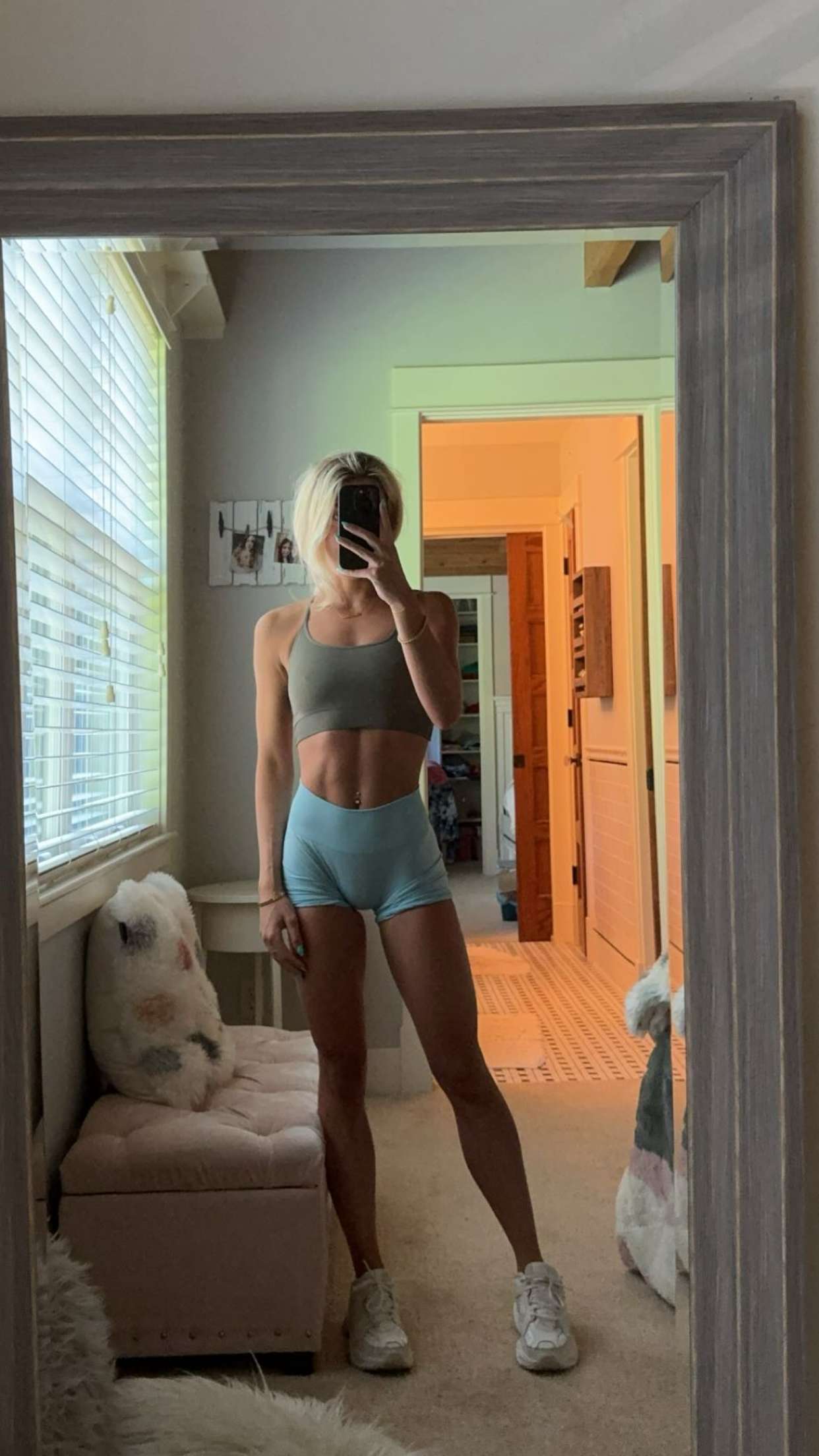 bellarenaldii snapchat image archive image