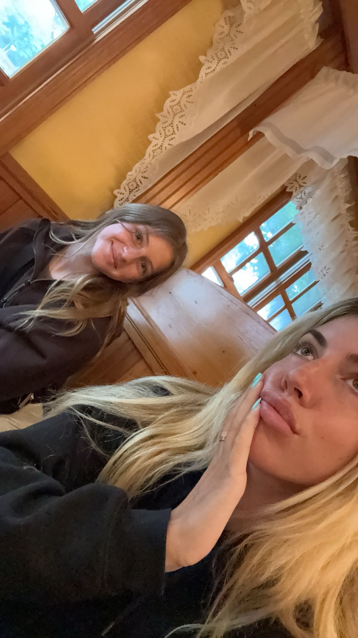 bellarenaldii snapchat image archive image