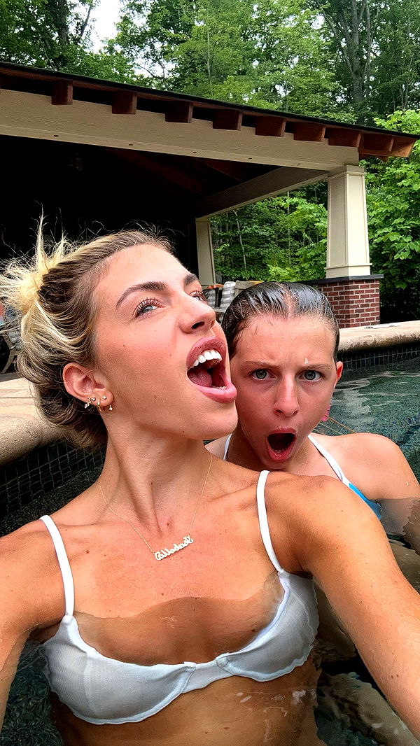 bellarenaldii image ~ Altpins