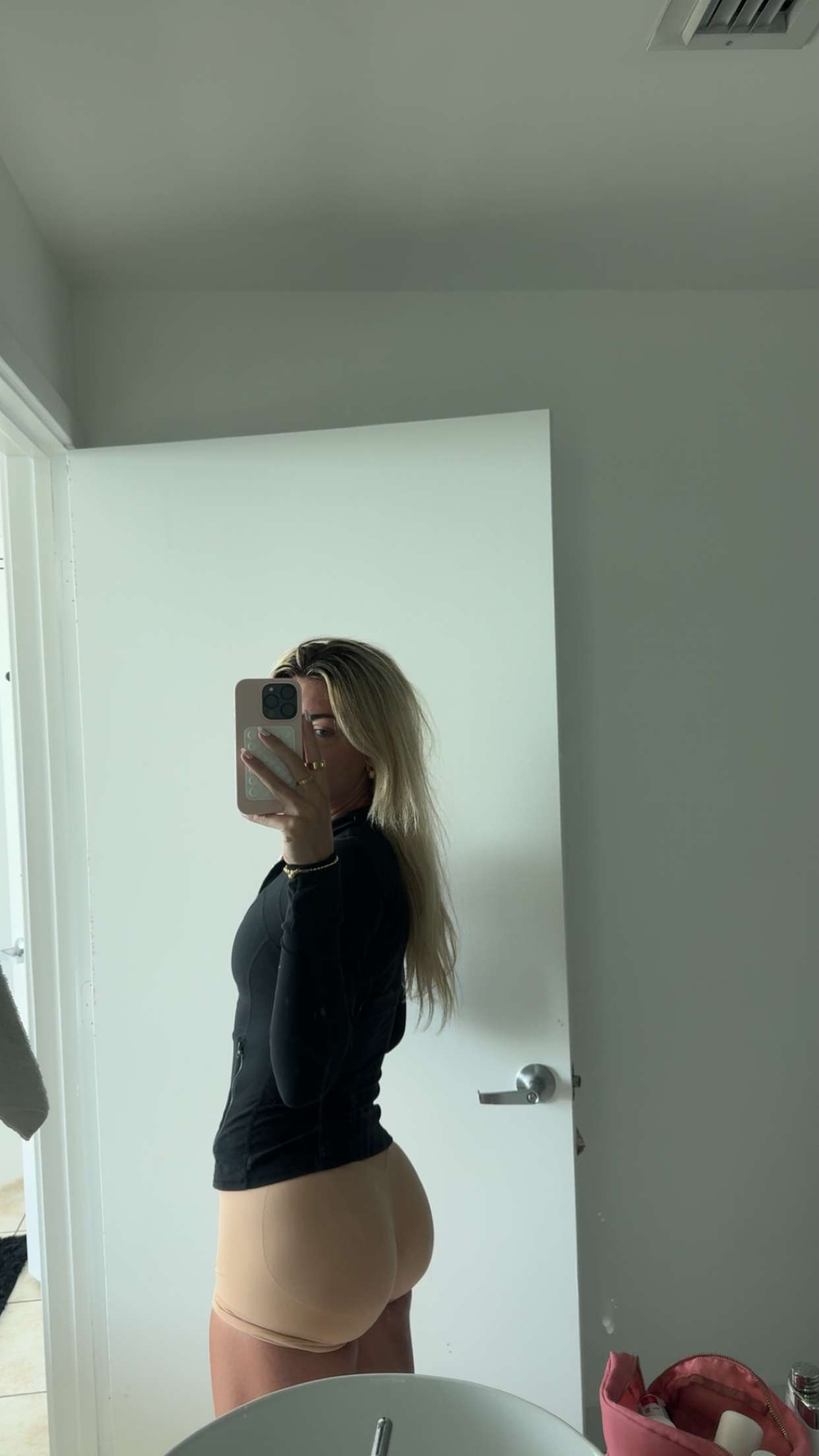 bellarenaldii snapchat image archive image