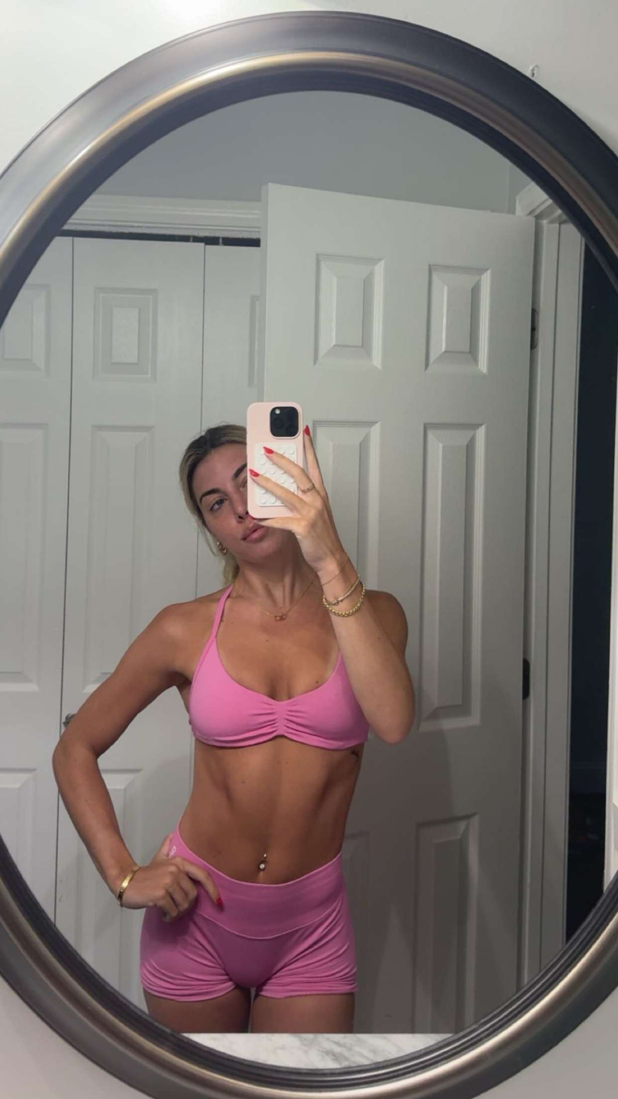 bellarenaldii snapchat image archive image