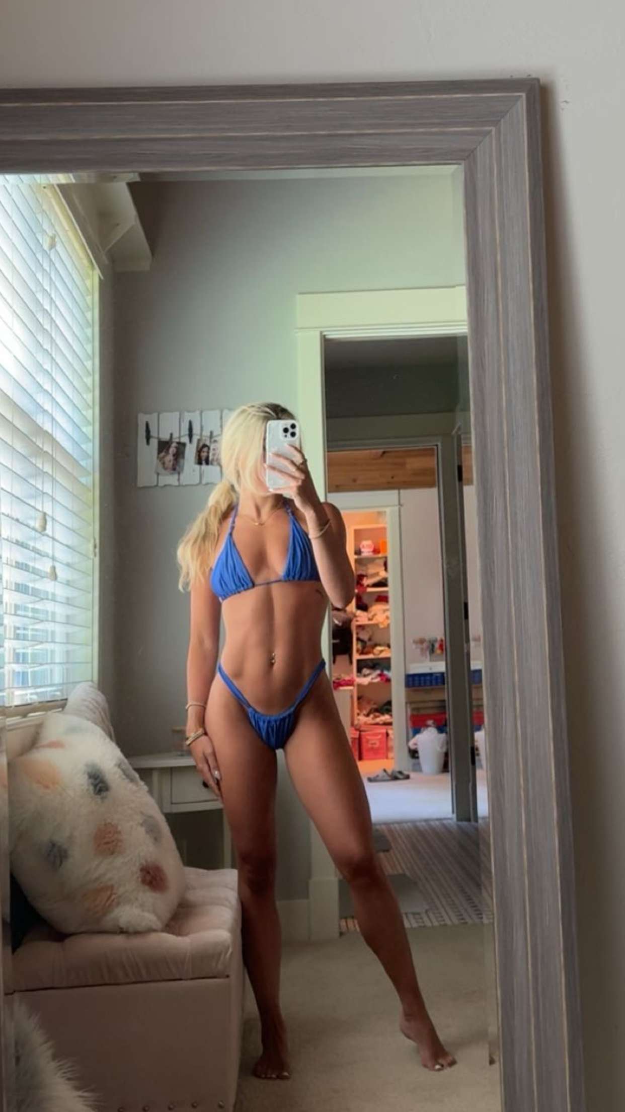 bellarenaldii snapchat image archive image