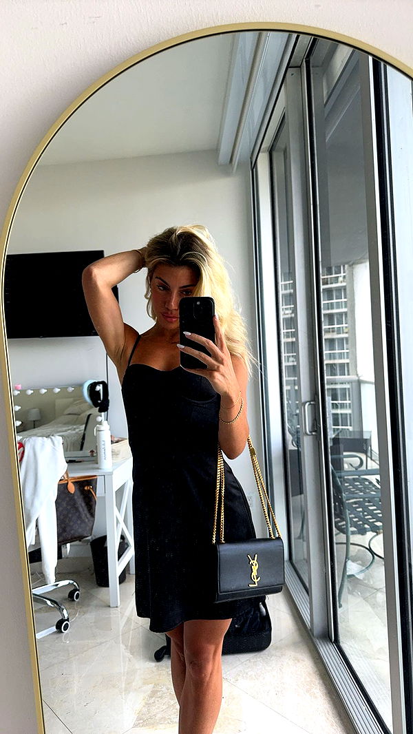 bellarenaldii image ~ Altpins