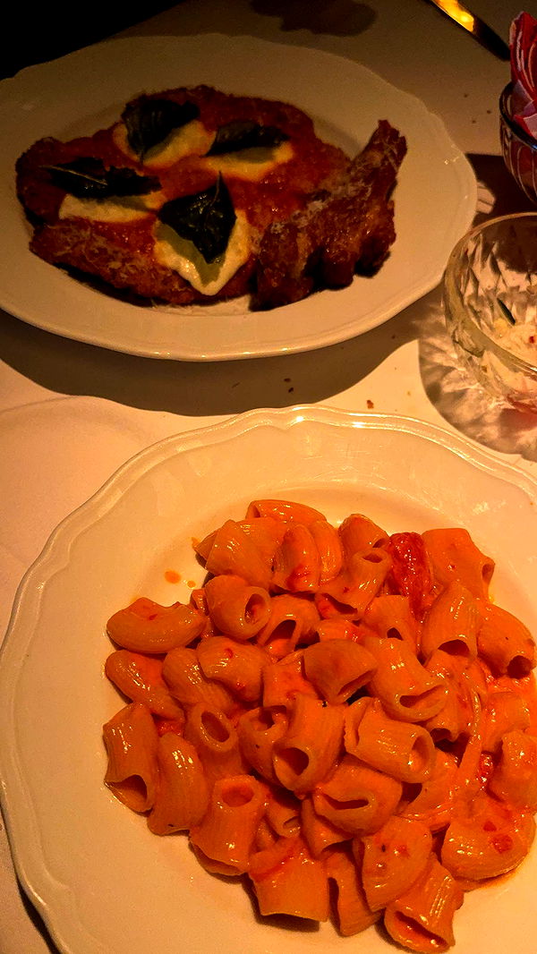 bellarenaldii image ~ Altpins