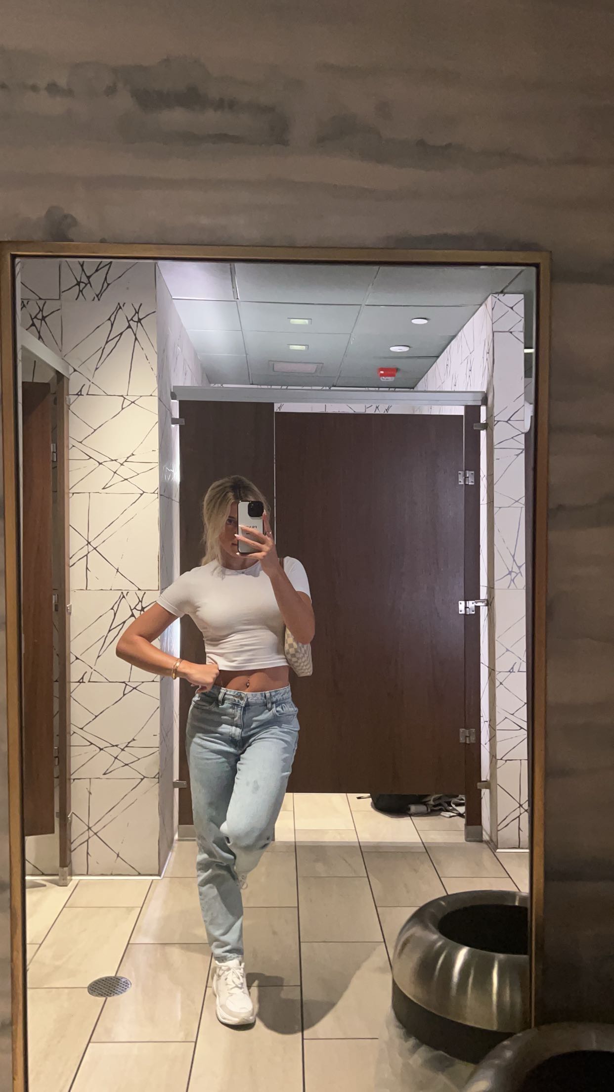 bellarenaldii snapchat image archive image