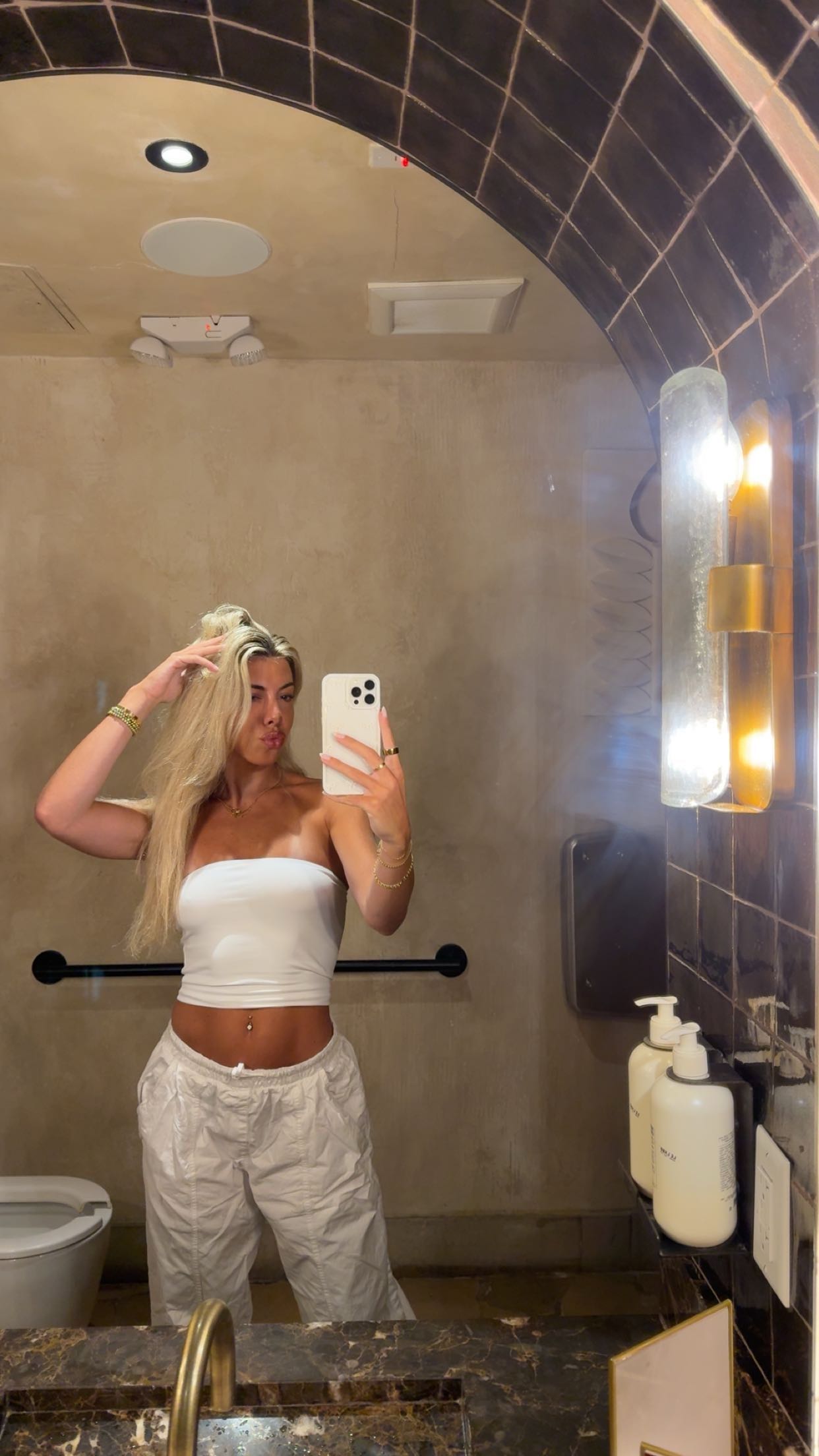 bellarenaldii snapchat image archive image