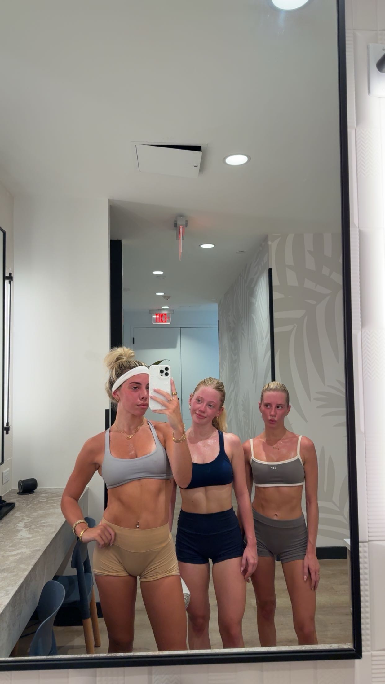 bellarenaldii snapchat image archive image