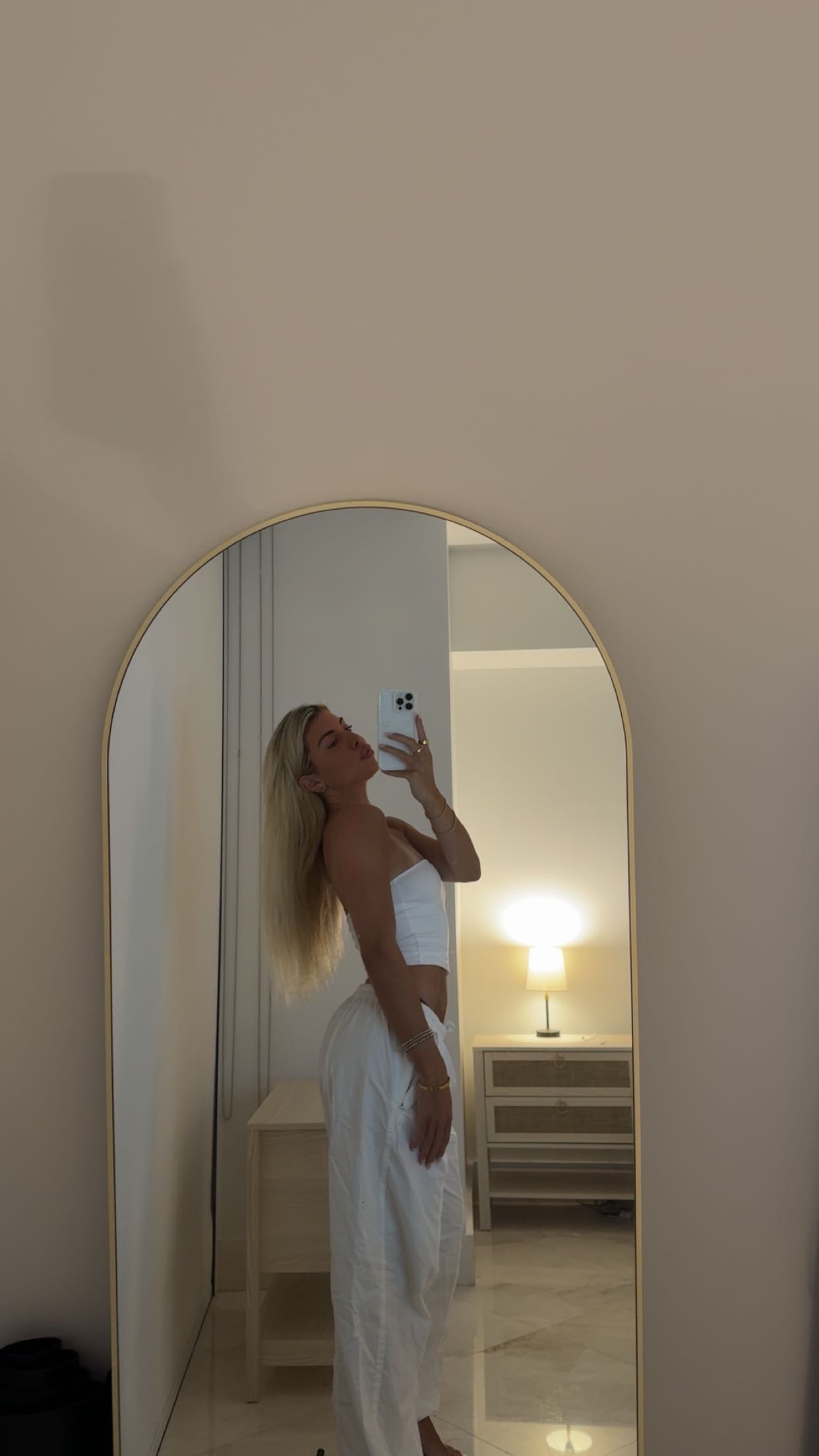 bellarenaldii snapchat image archive image