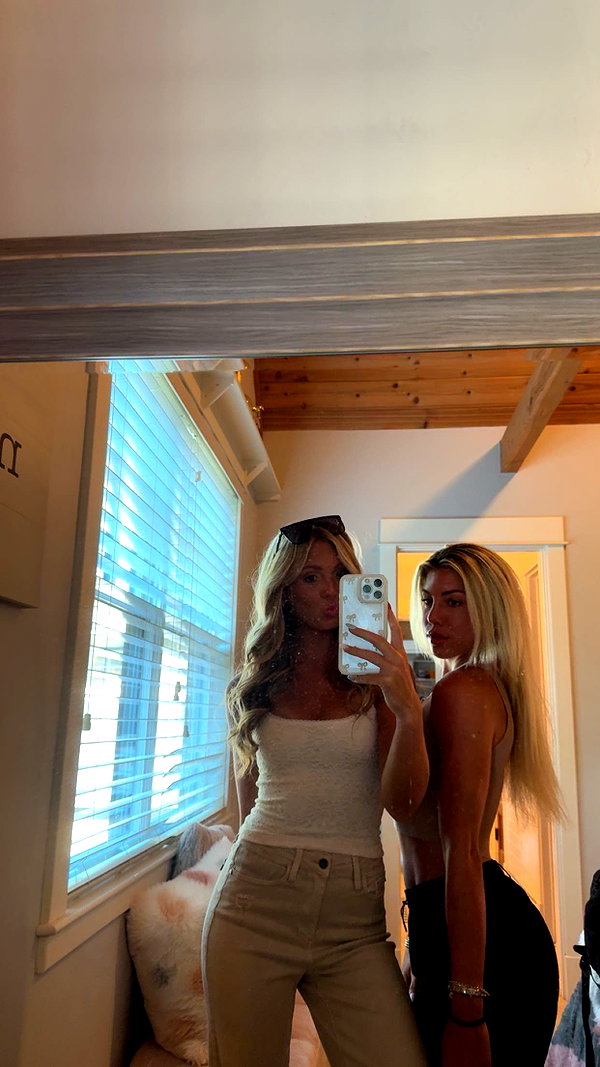 bellarenaldii snapchat image archive image