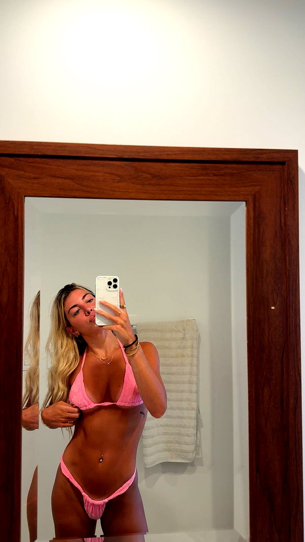 bellarenaldii snapchat image archive image