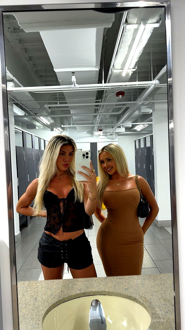 bellarenaldii snapchat image archive image