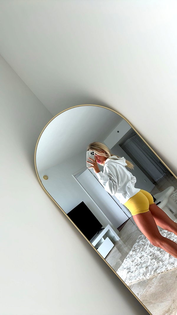 bellarenaldii snapchat image archive image