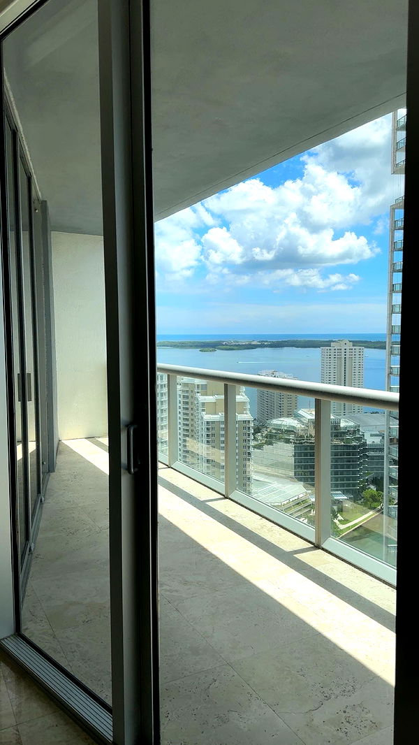 bellarenaldii image ~ Altpins