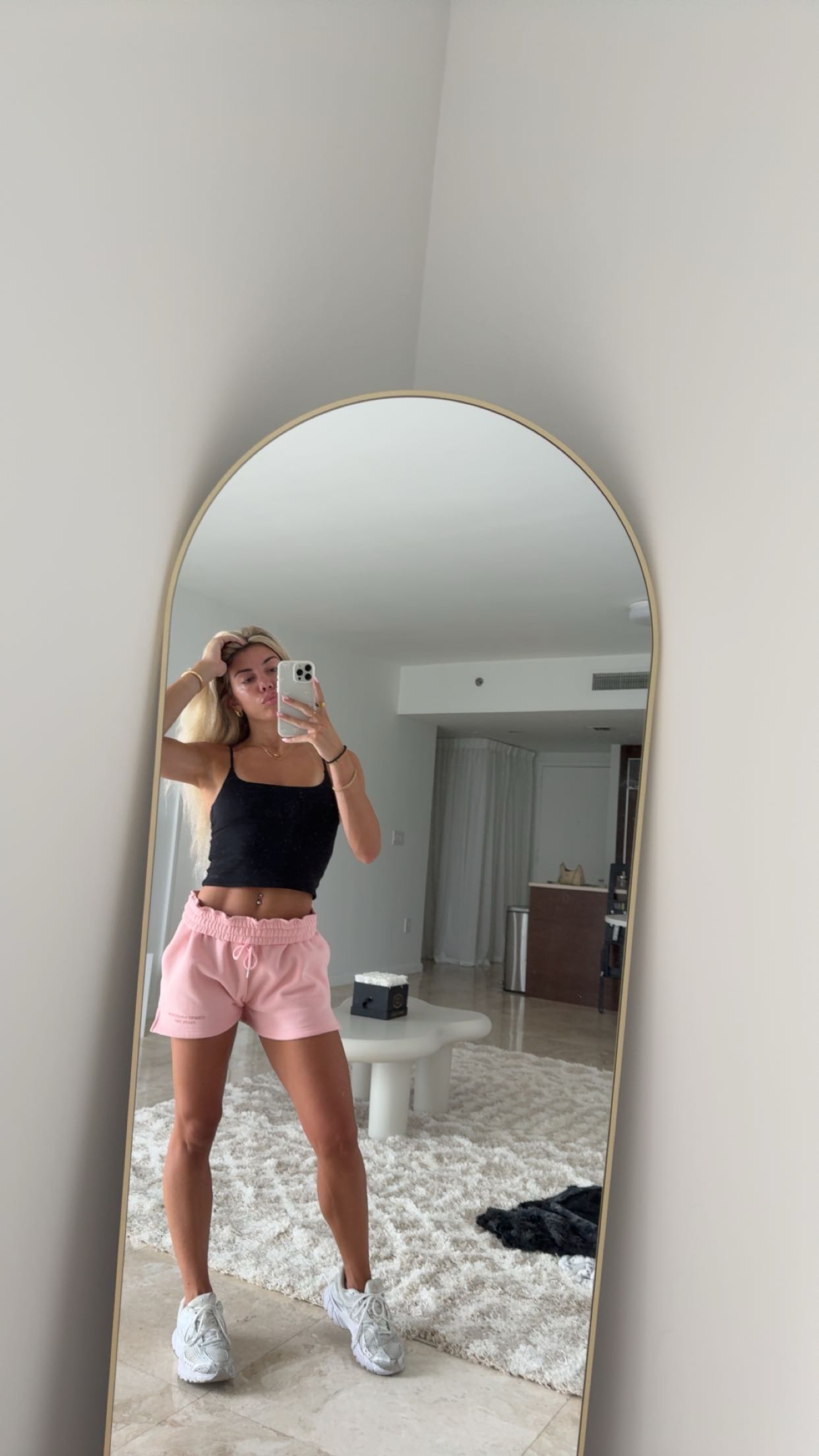 bellarenaldii snapchat image archive image