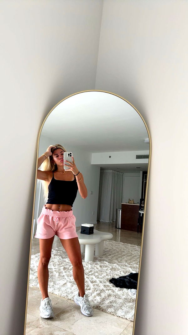 bellarenaldii image ~ Altpins