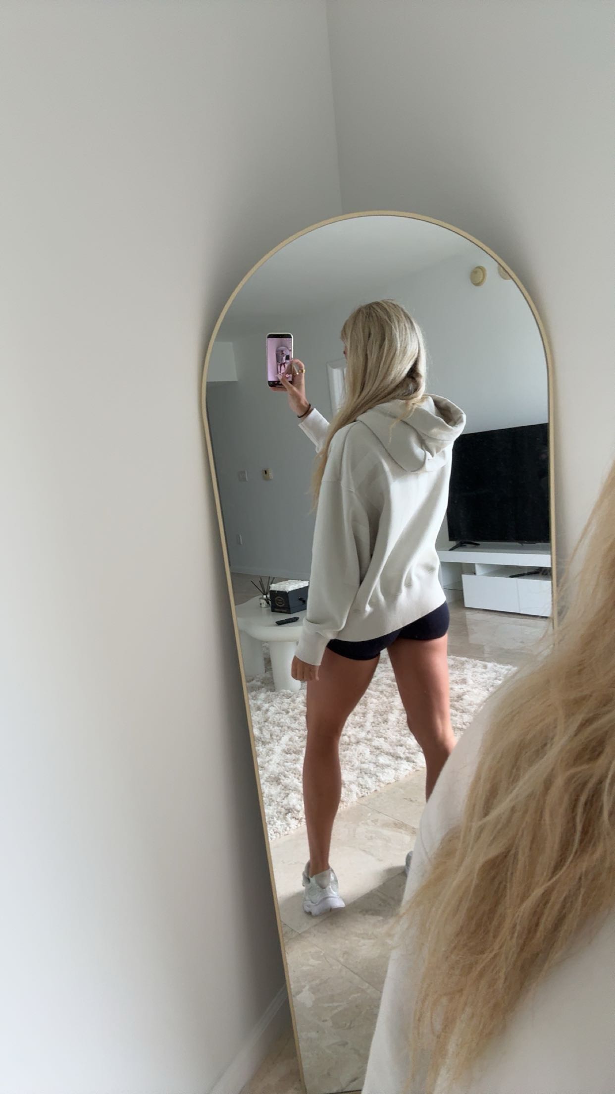 bellarenaldii snapchat image archive image